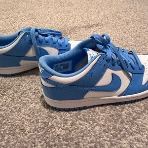 Nike 6Youth Boys/7.5 Women’s Blue and White Dunks - worn 1 time - final sale